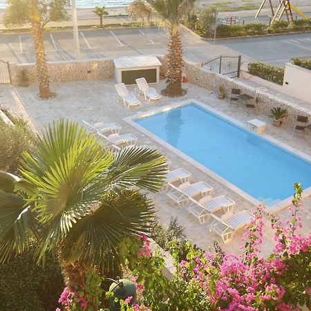 Apartments Mladen ヴーシ エクステリア 写真