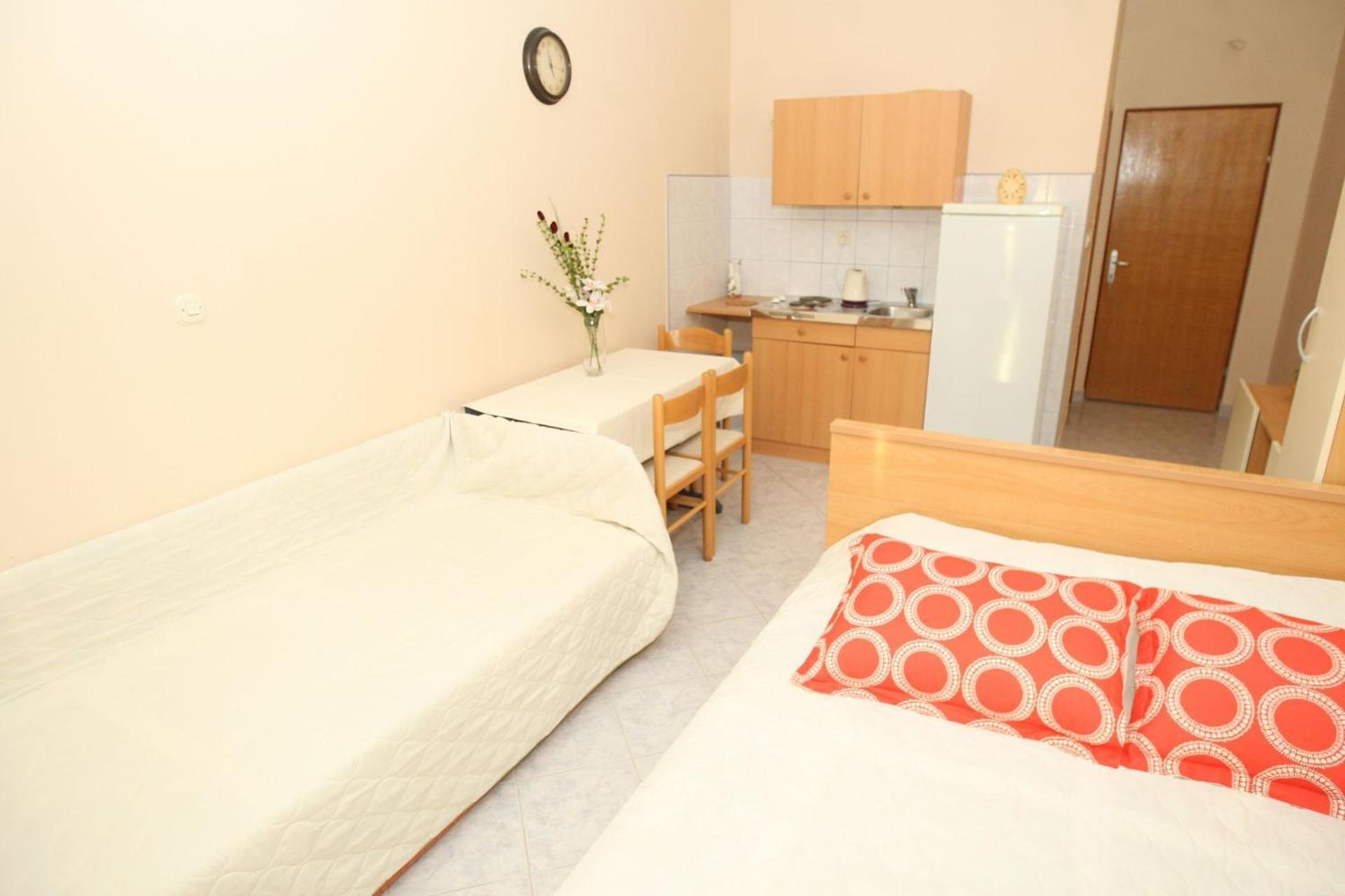 Apartments Mladen ヴーシ エクステリア 写真