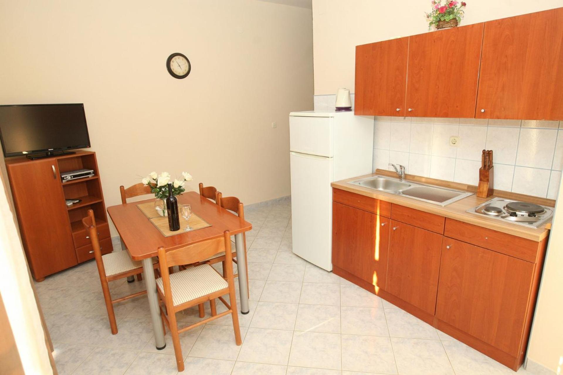 Apartments Mladen ヴーシ エクステリア 写真